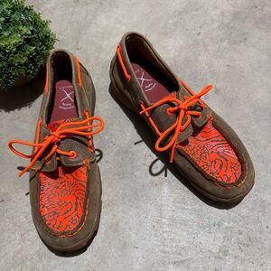 Twisted X Driving Moc Orange Brown Leather Youth Size 6 Western Boho Festival